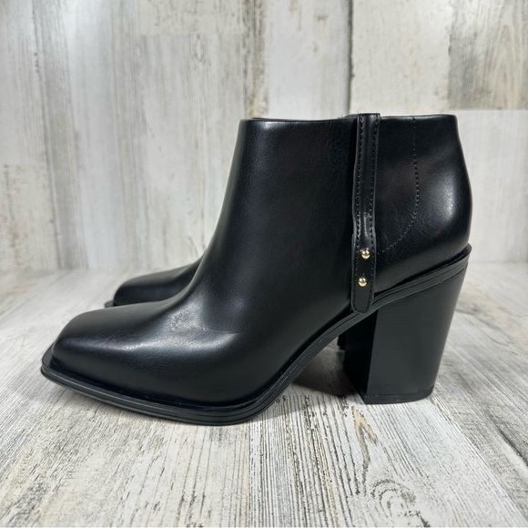 New Franco Sarto Women's Vivica Square Toe Block Heel Bootie #296 - Picture 1 of 12